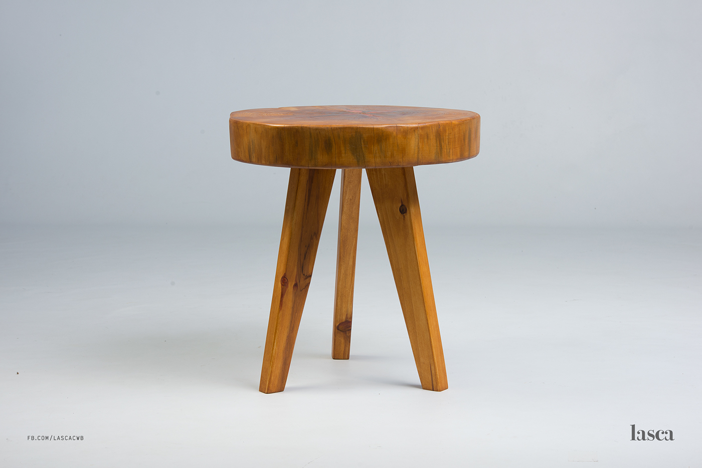 wood Madeira reclaimed woodwork tronco Curitiba CWB side table