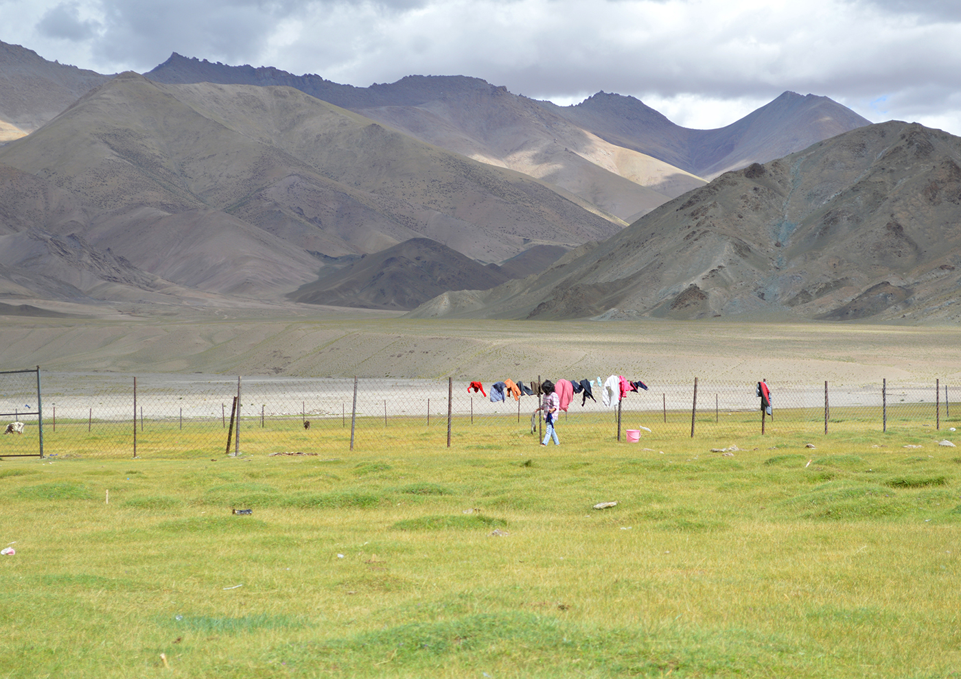 trip soul searching ladakh Jammu Kashmir mountains himalayas spirituality monks monastary culture Nature Pahadi leh wood