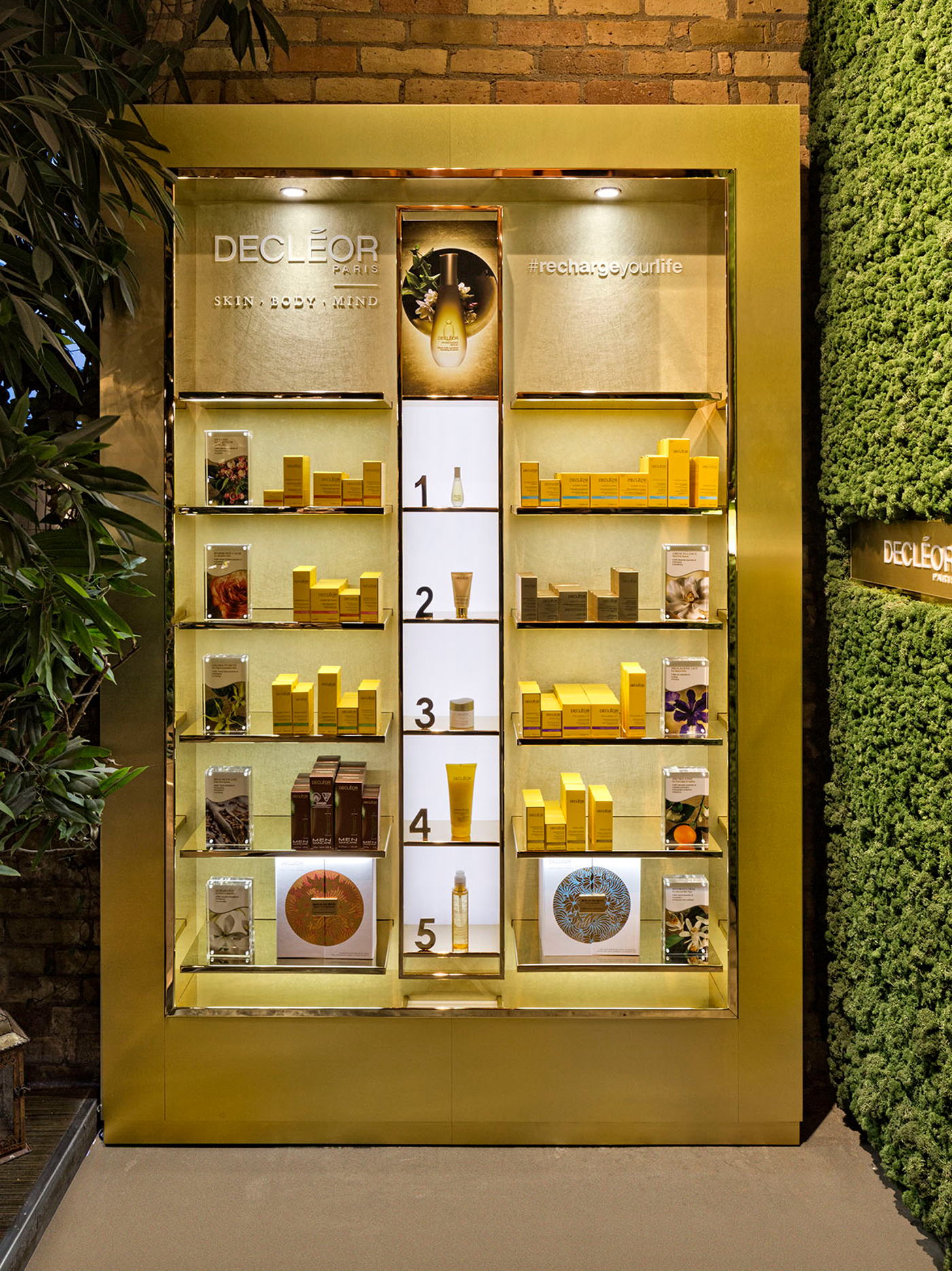in store Retail Display luxury Spa Hammam Glorifier