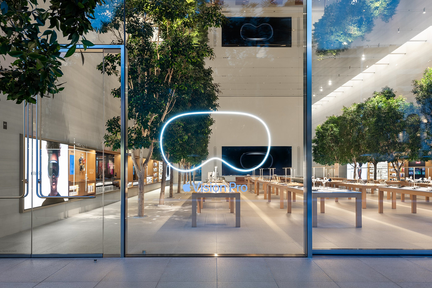 Window Display Spatial Design 3d design apple windows display Visual Merchandising Retail store industrial design  3D