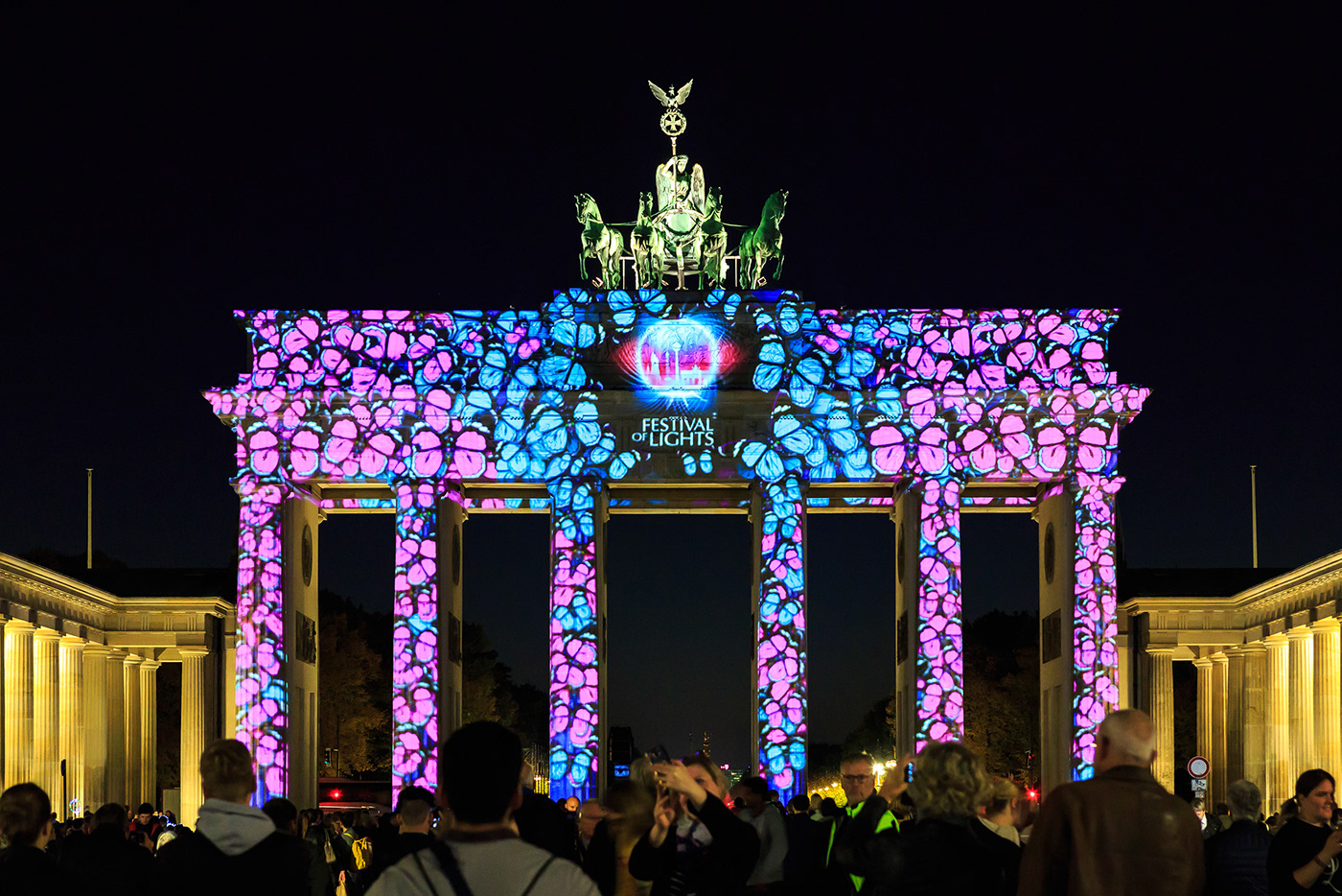 berlin Brandenburger Tor festival of lights luminale lion Street Art  Urban Lighting Design  Tattoo Art colorful