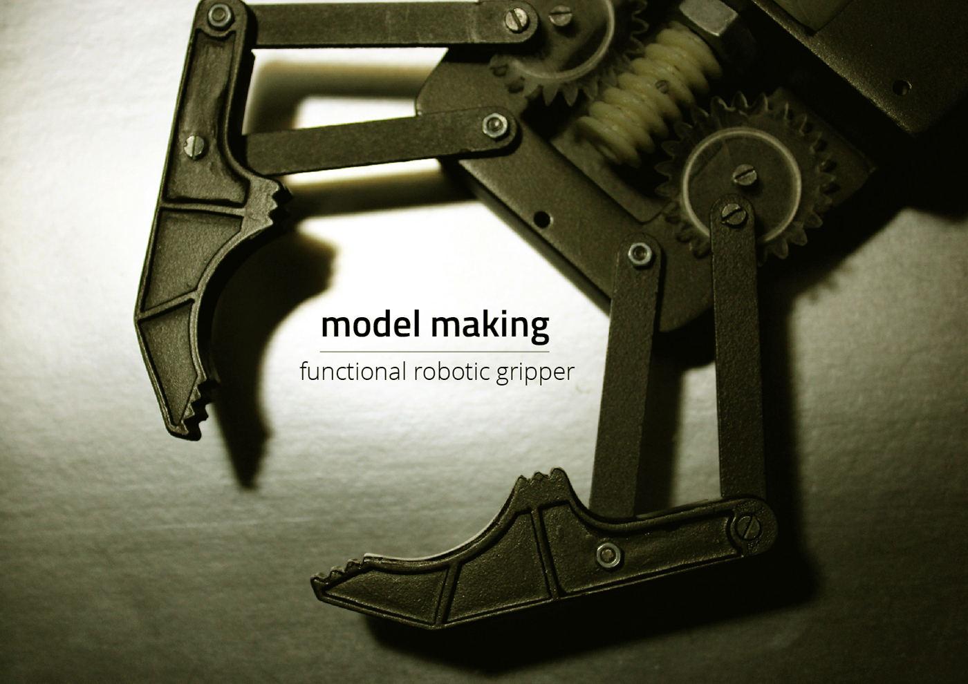 Model Making robotic Gripper mechanism ROBOTIC ARM Funnctional gears Working Model