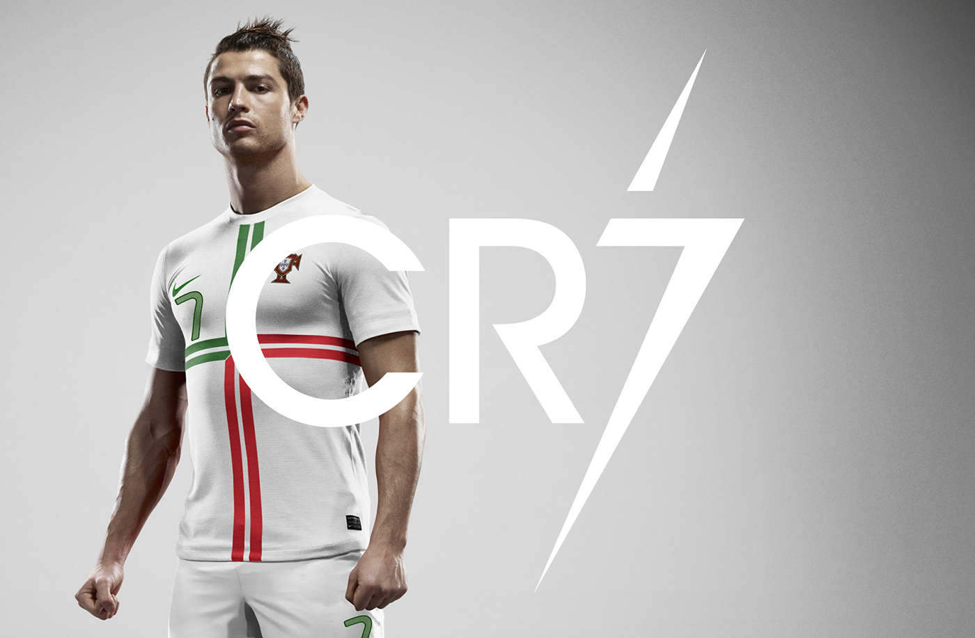 Nike CR7 cristiano Ronaldo sports football speed lightning Portugal fast