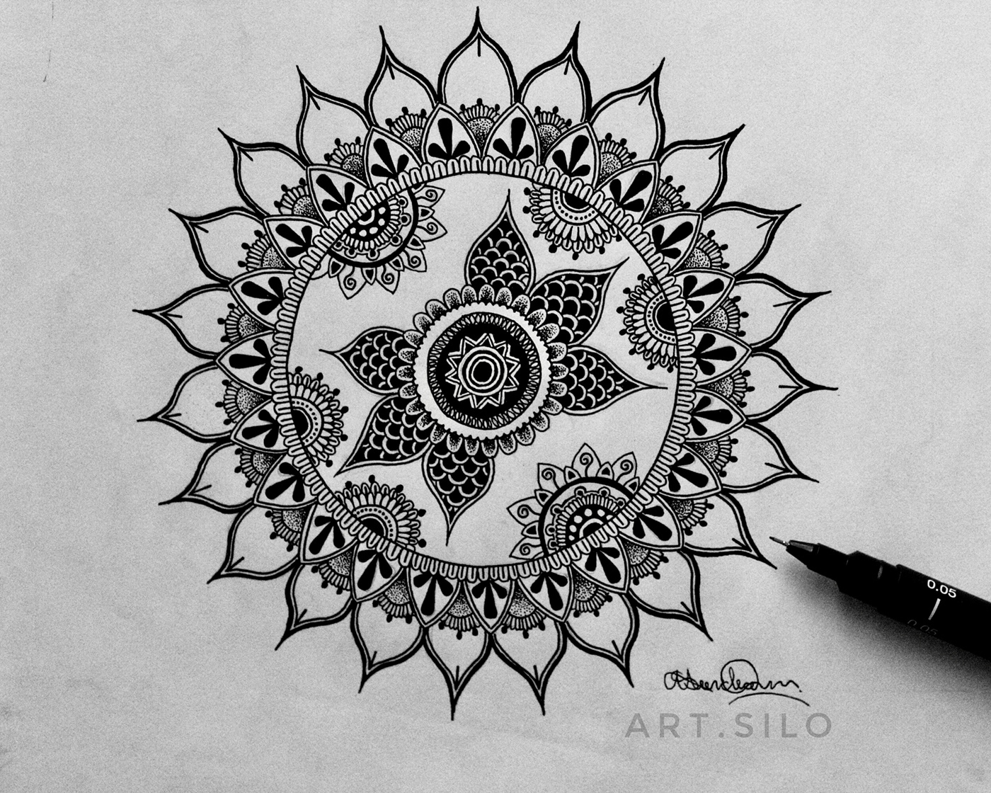 zentangle Mandala pattern design  ILLUSTRATION  grafitti