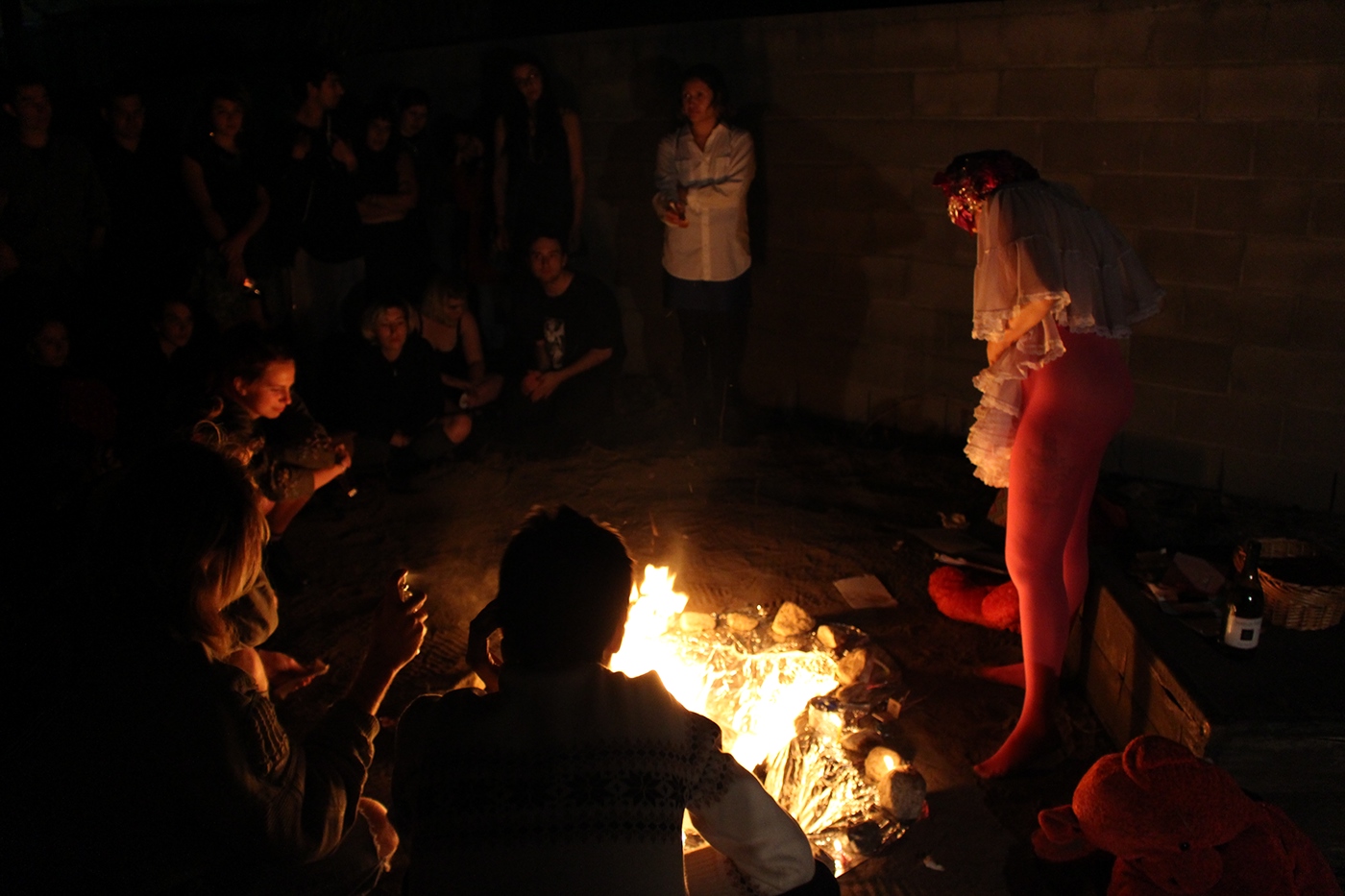 cathartic ritual fire Love death Cremation Phoenix cabbage Performance art