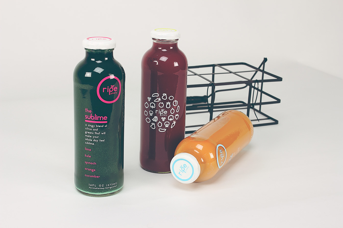 Adobe Portfolio juice juicery Juice Packaging ripe juicery bottle logo Icon identity minimal modern splash color