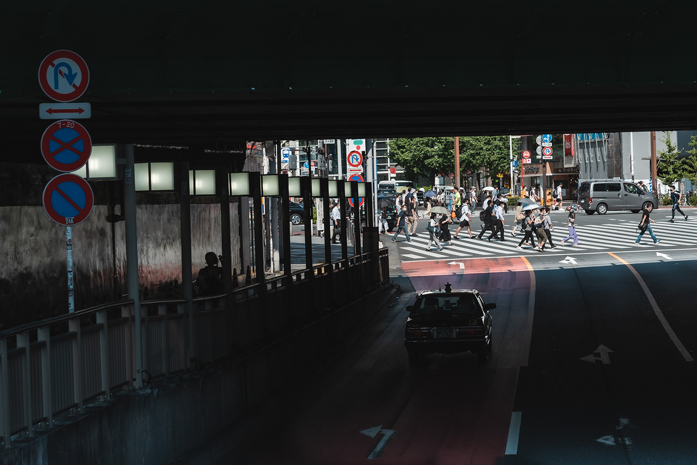 camera city japan lightroom monochrome Photography  rain street photography tokyo Umbrella