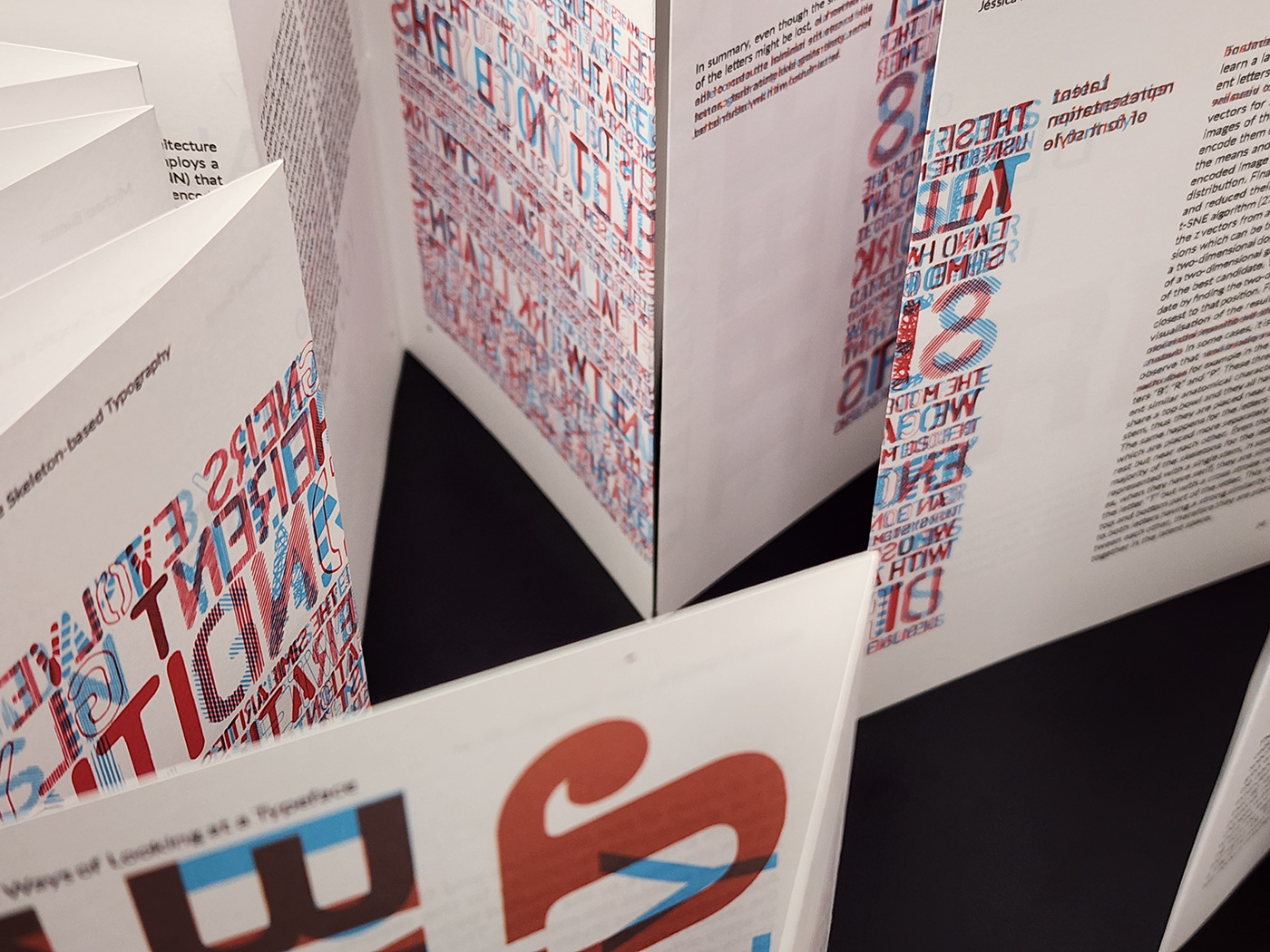 design editorial design  leporello Web Design  graphic design  typography   anaglyph magazine Alta&Baixa leporellomagazine