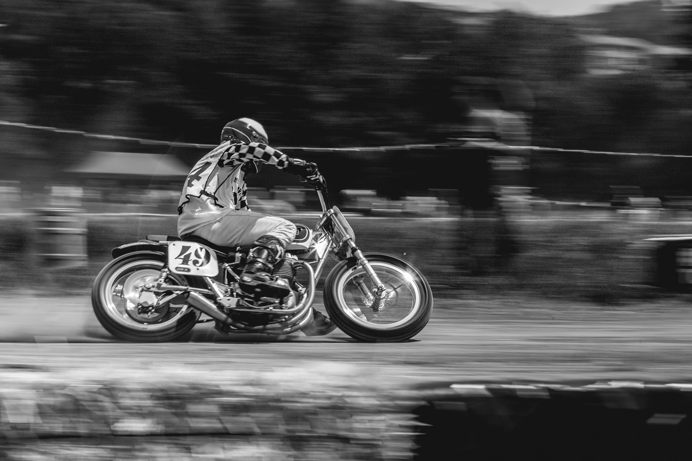 Wheels and waves el rollo 2017 wesley wilquin photo photographe biarritz photographe bayonne motorcycle black and white race