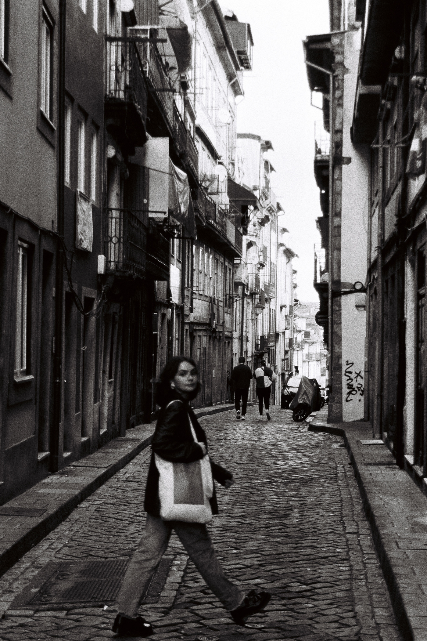 Photography  Fotografia 35mm Film   kodak film photography black and white porto Portugal city