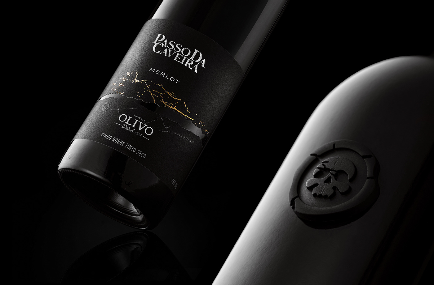 wine skull wine design label design Packaging alcohol beverage bottle winelabel redwine