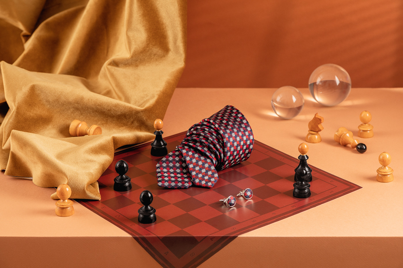 table wood tie cufflinks chess gold luxury elegant clean croata life