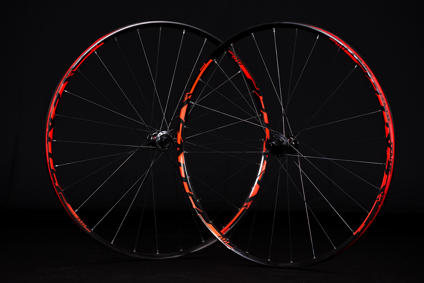 wheel Carbon Wheel Roda de bike Wheel bicylce Gabriel Delfino Delfino Design Bike Bicycle cycle road wheel