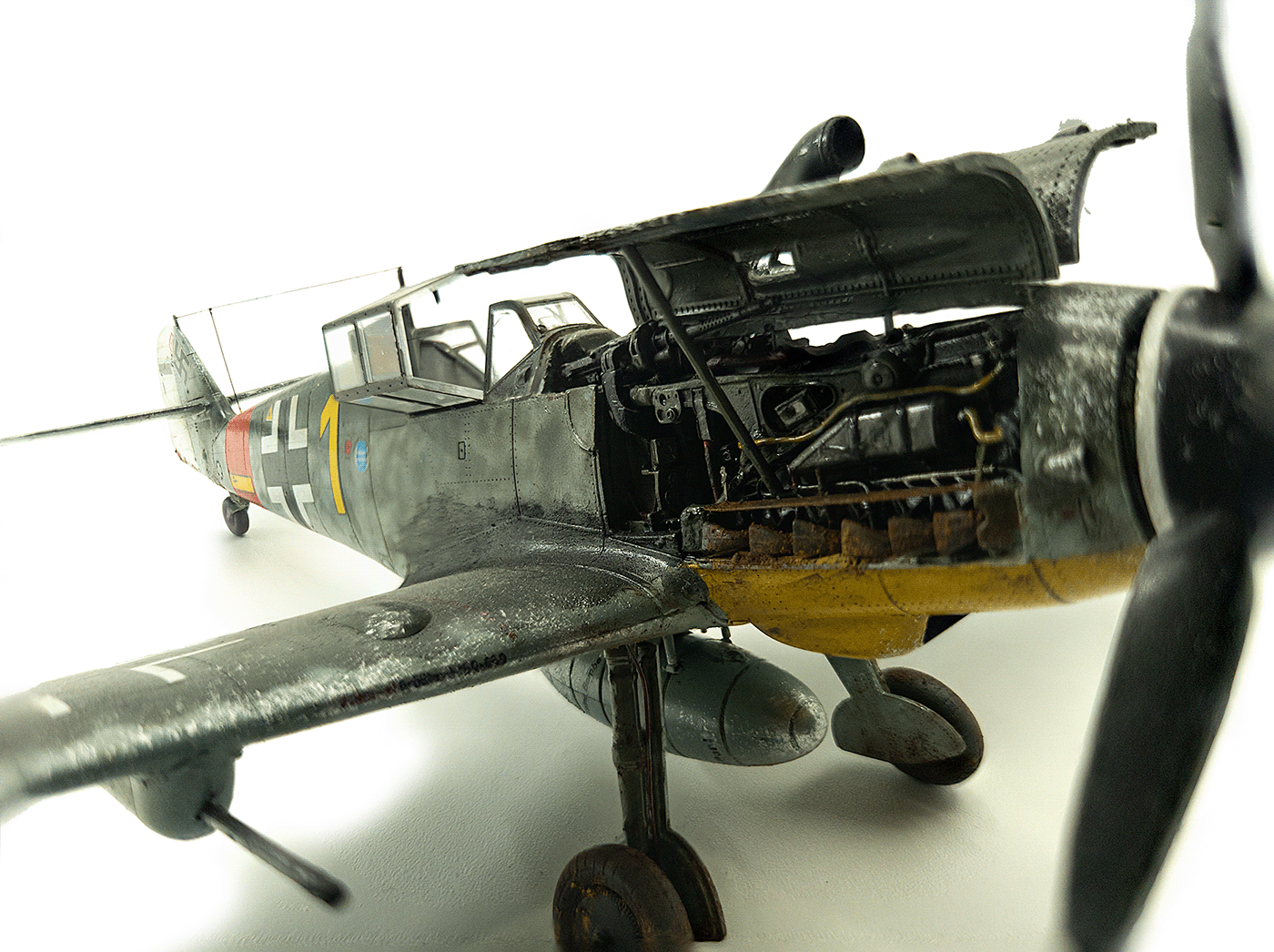 airplane scale model models german WW2 Planes Aircraft bf-109g-6 messerschmitt bf 109 warbird ww2