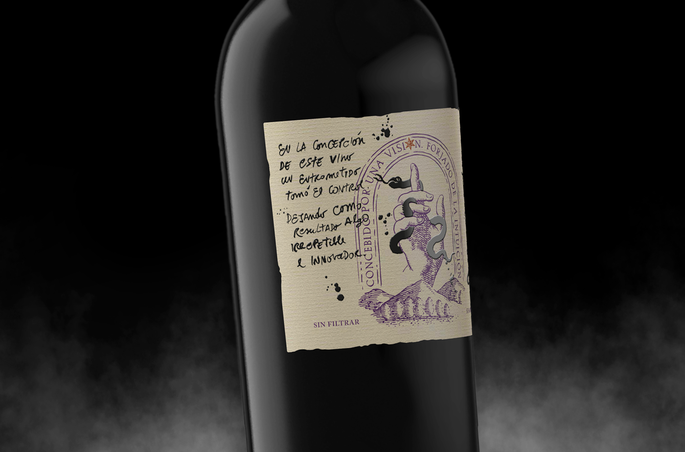 art black Classic graphic design  ILLUSTRATION  luxury Packaging premium purple wine label
