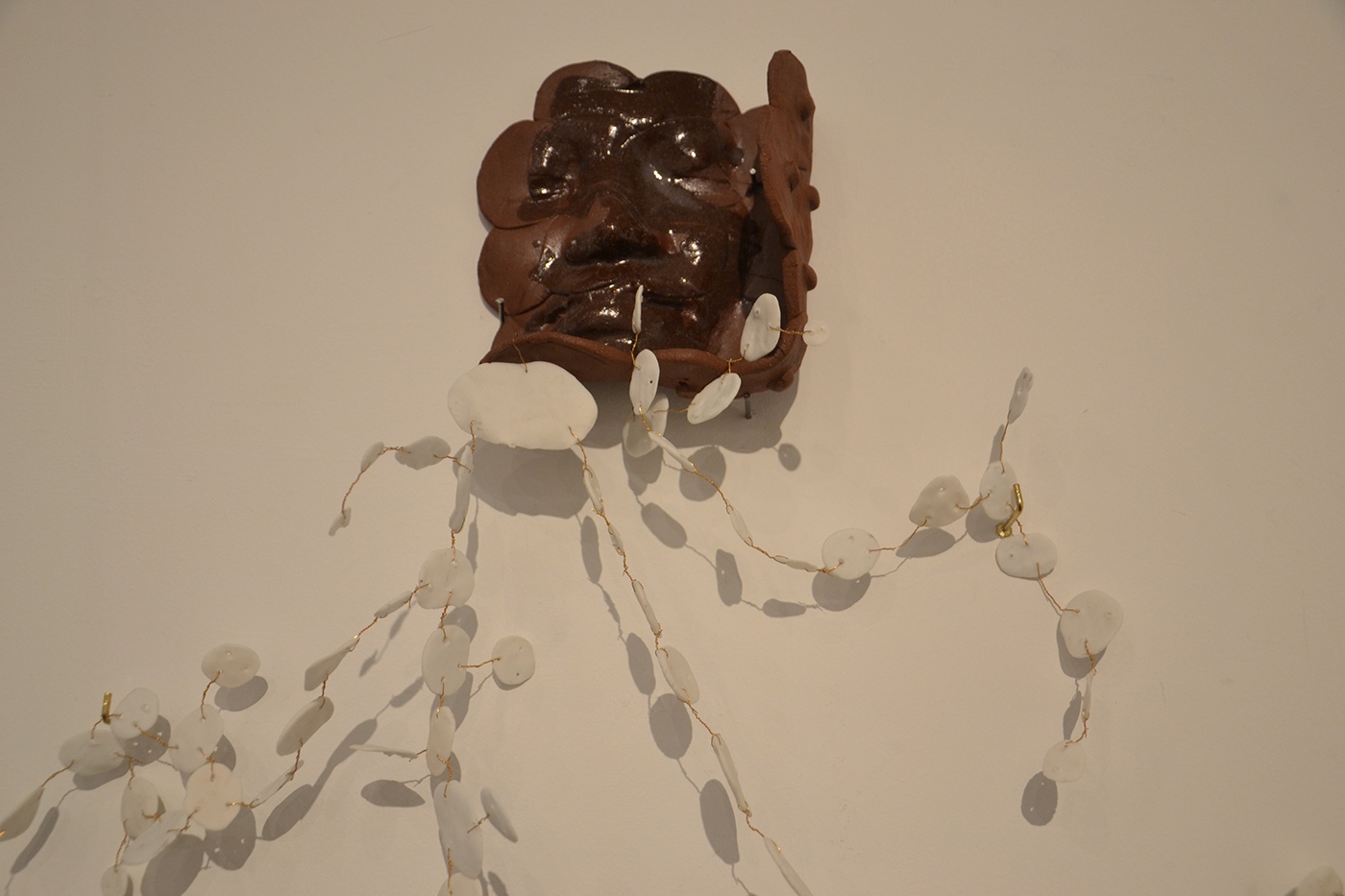 ceramics  installation art sculpture porcelain Earthernware metalwire hangingpiece wallpiece