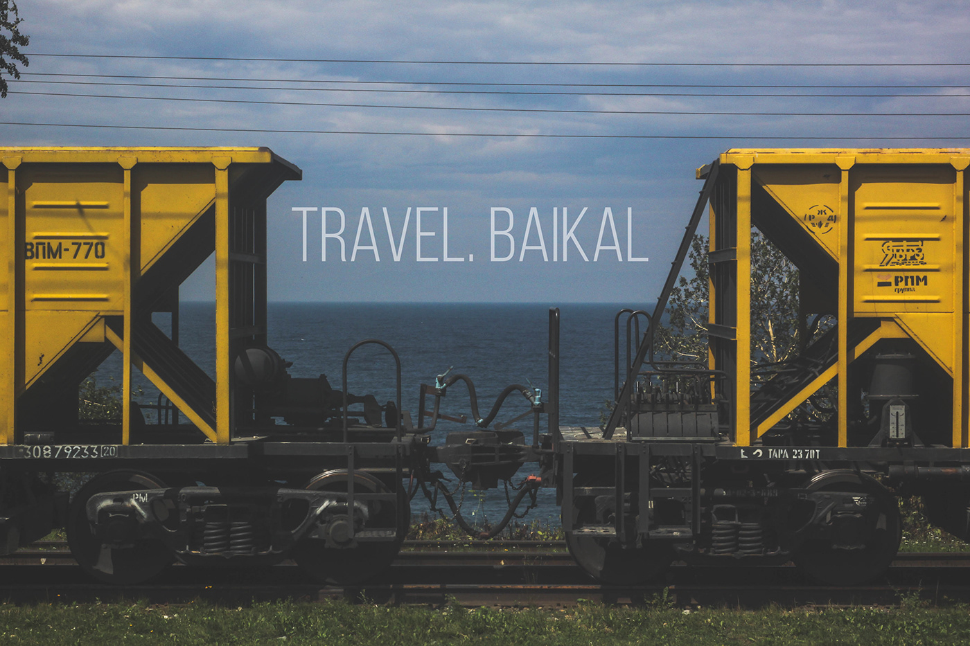 Travel Russia baikal train railway lake travelphotography