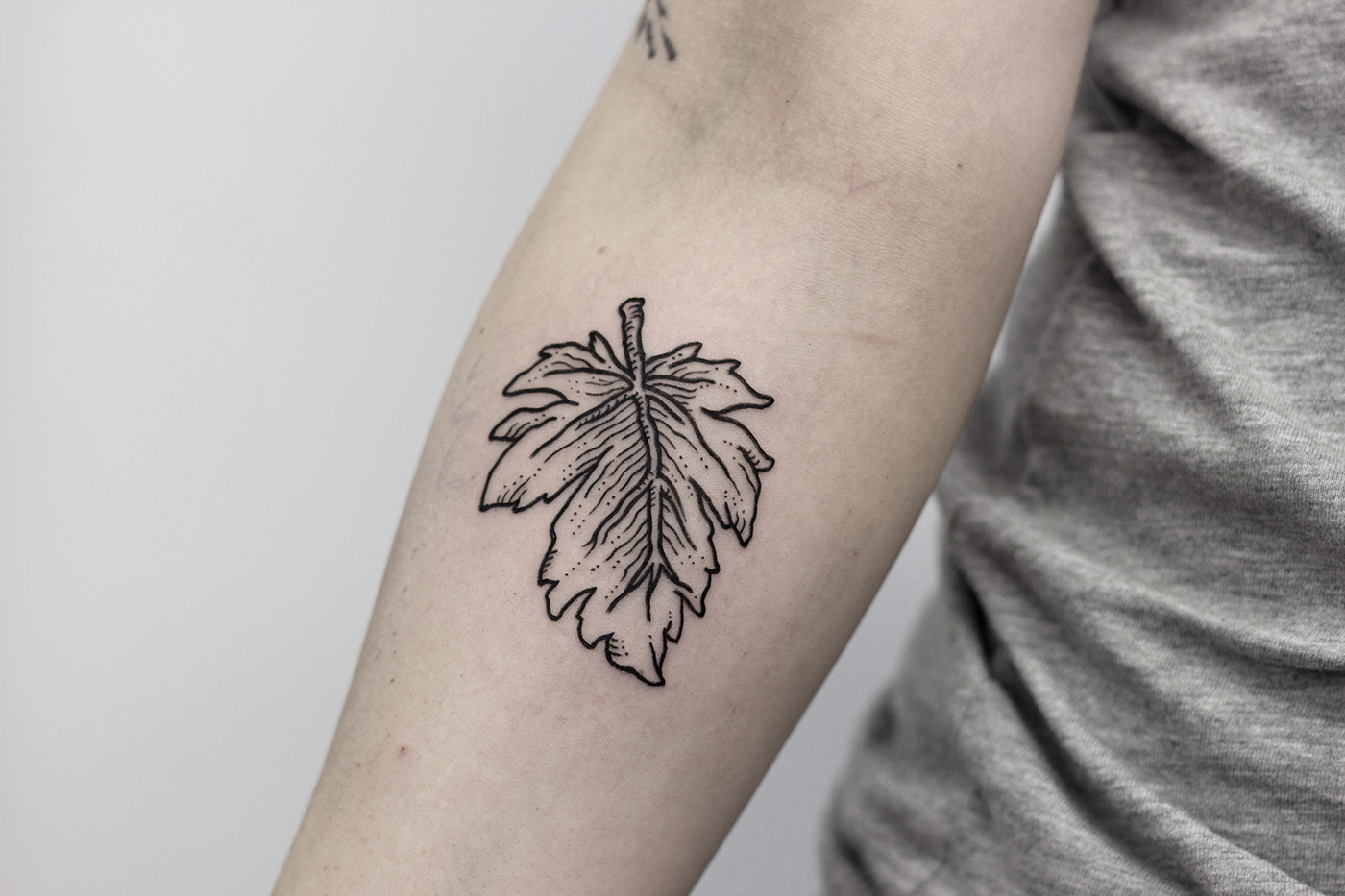 tattoo crows tattooer sad Nature ignorant style illustrative tattoo tattoo design black and white black work