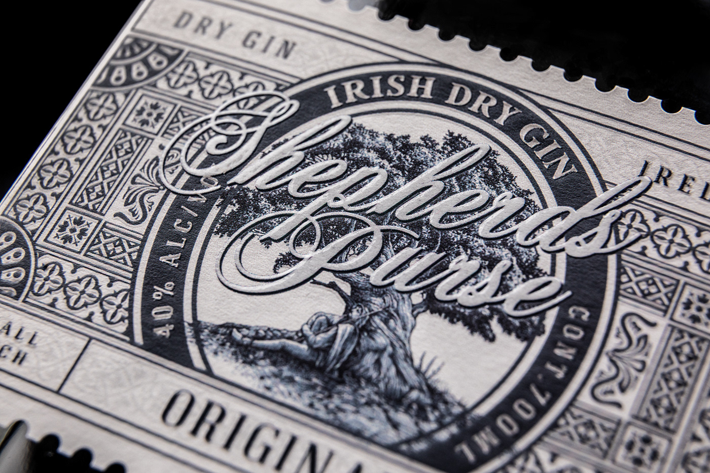 gin premium Label Whiskey alcohol Packaging wine vintage Retro engraving
