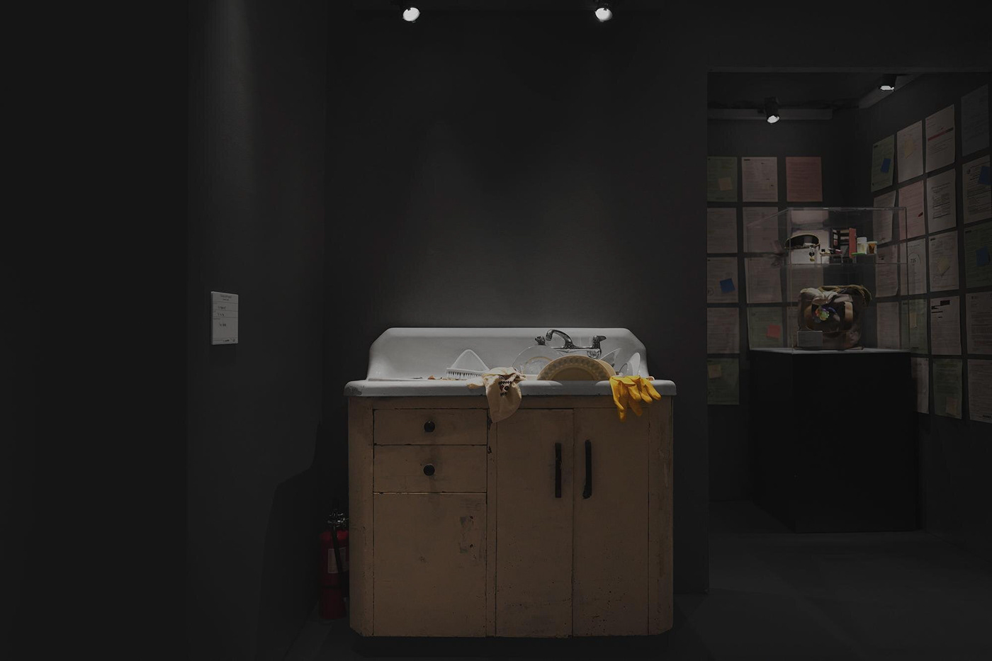 design domestic violence experience design house interactive Oculus Racz santander White