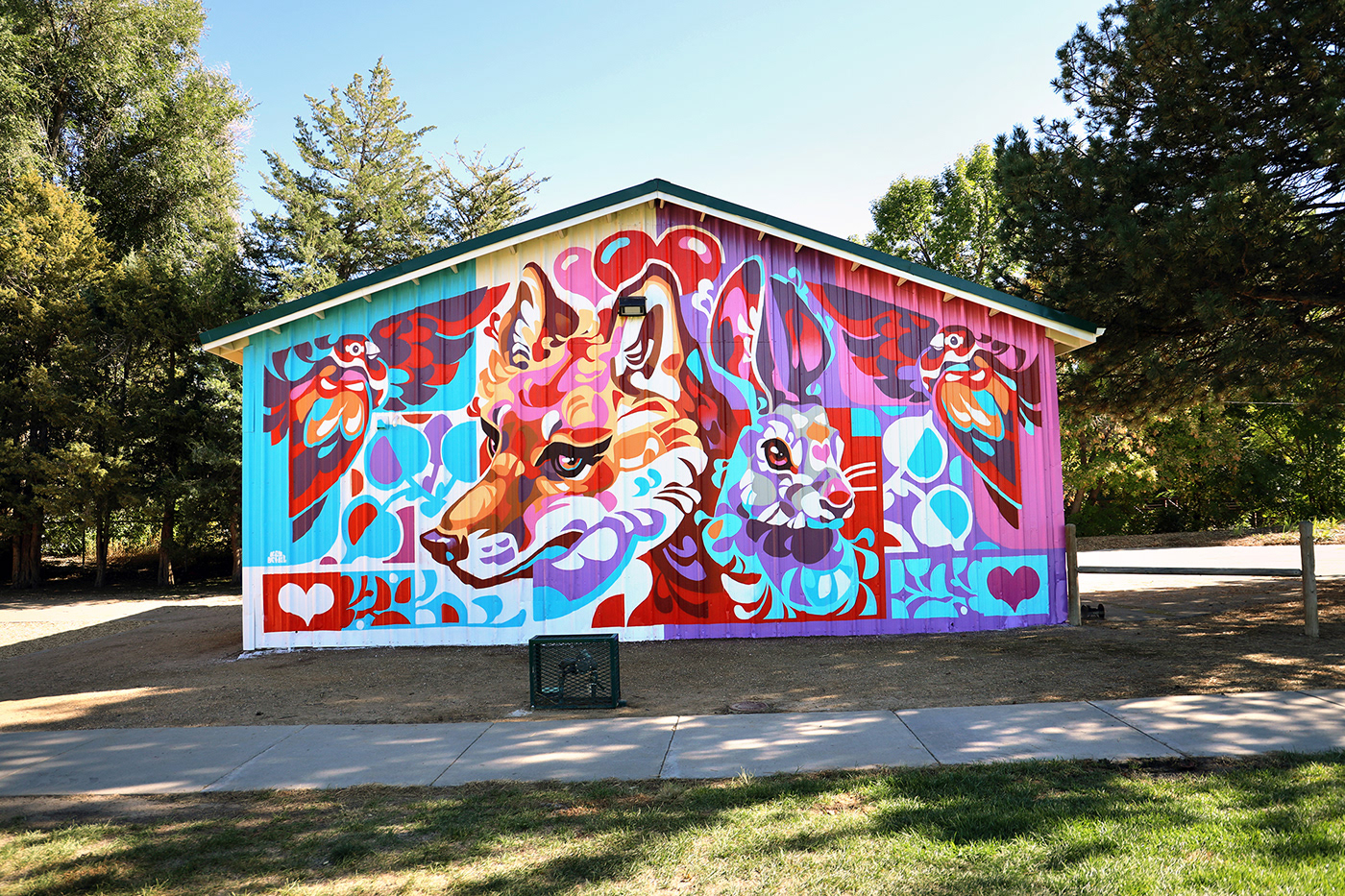 Key Detail Love heart cute Mural wall Graffiti bunny animal FOX