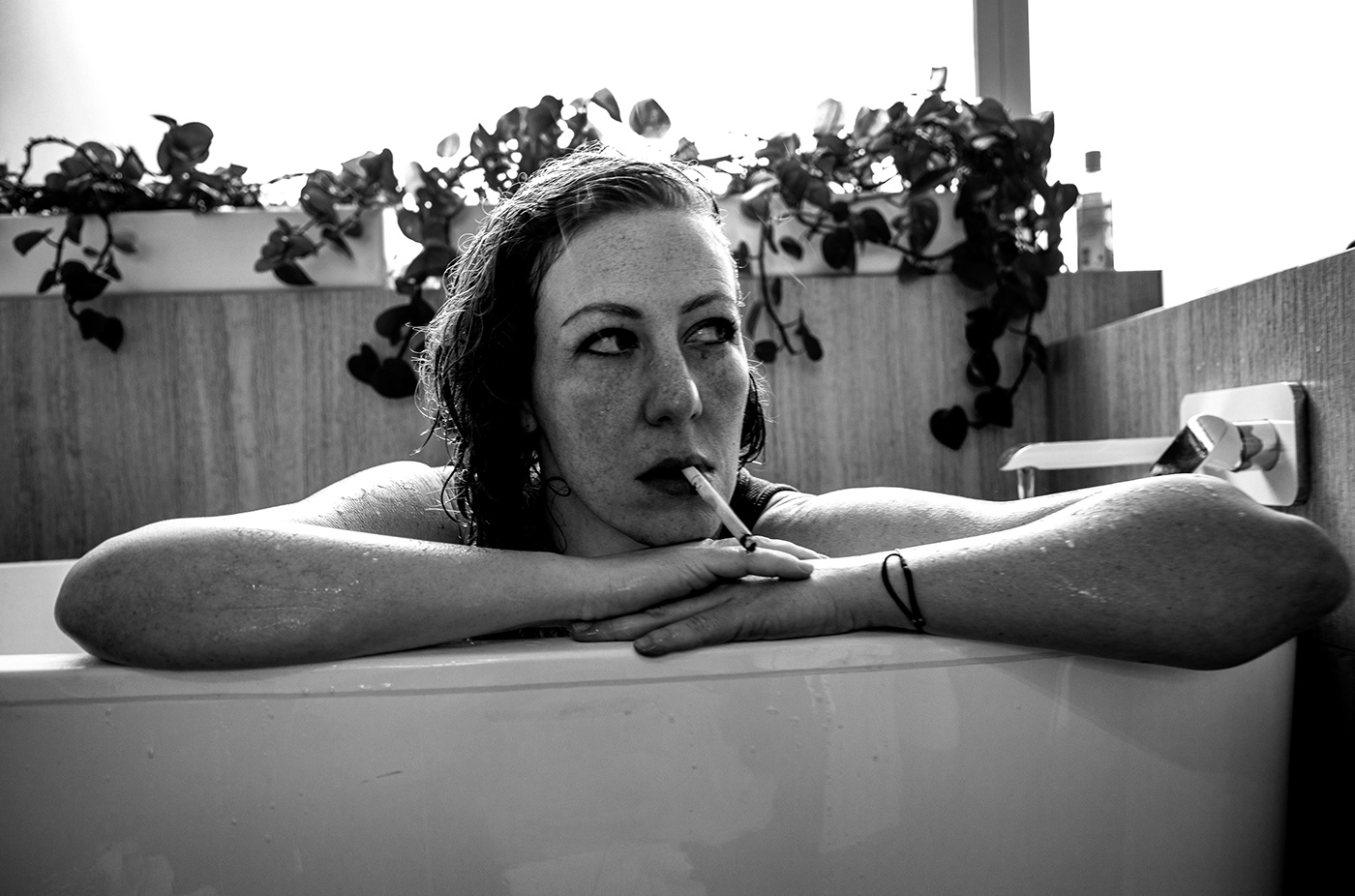 tub model Photography  photoshoot photographer portrait beauty woman noir