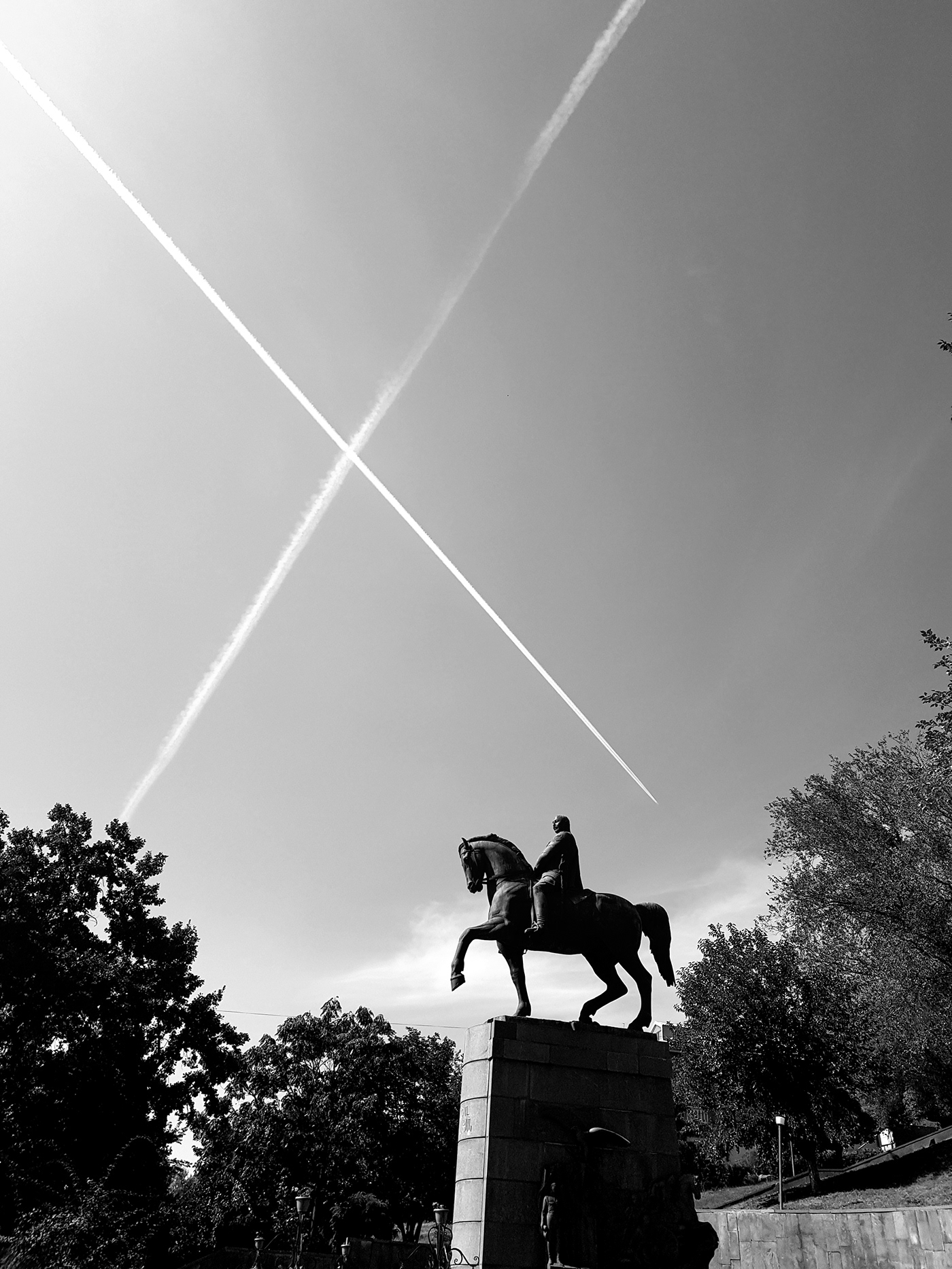 #planes #horse   #statue #marshallbaghramyan #marshall #baghramyan #epic #photography #x