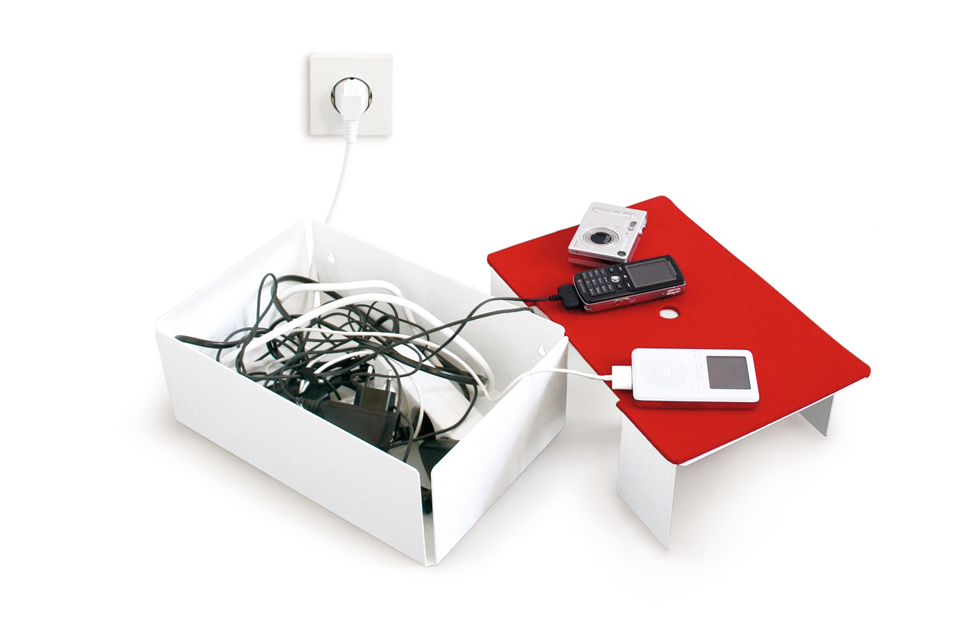 charging station cable managment White red steel felt