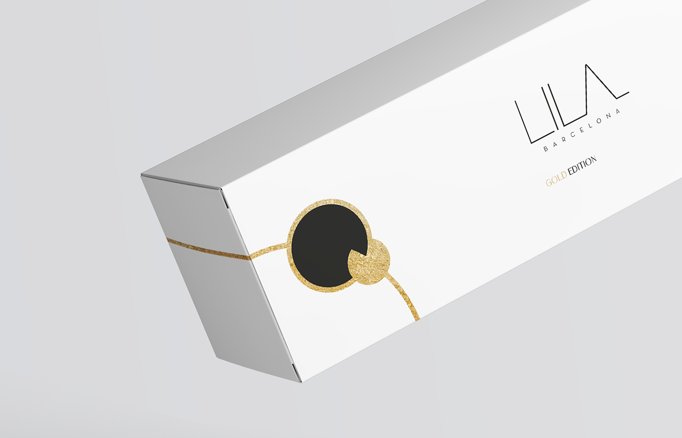 cosmetics Packaging boxes minimal elegant gold silver stationary branding  spain