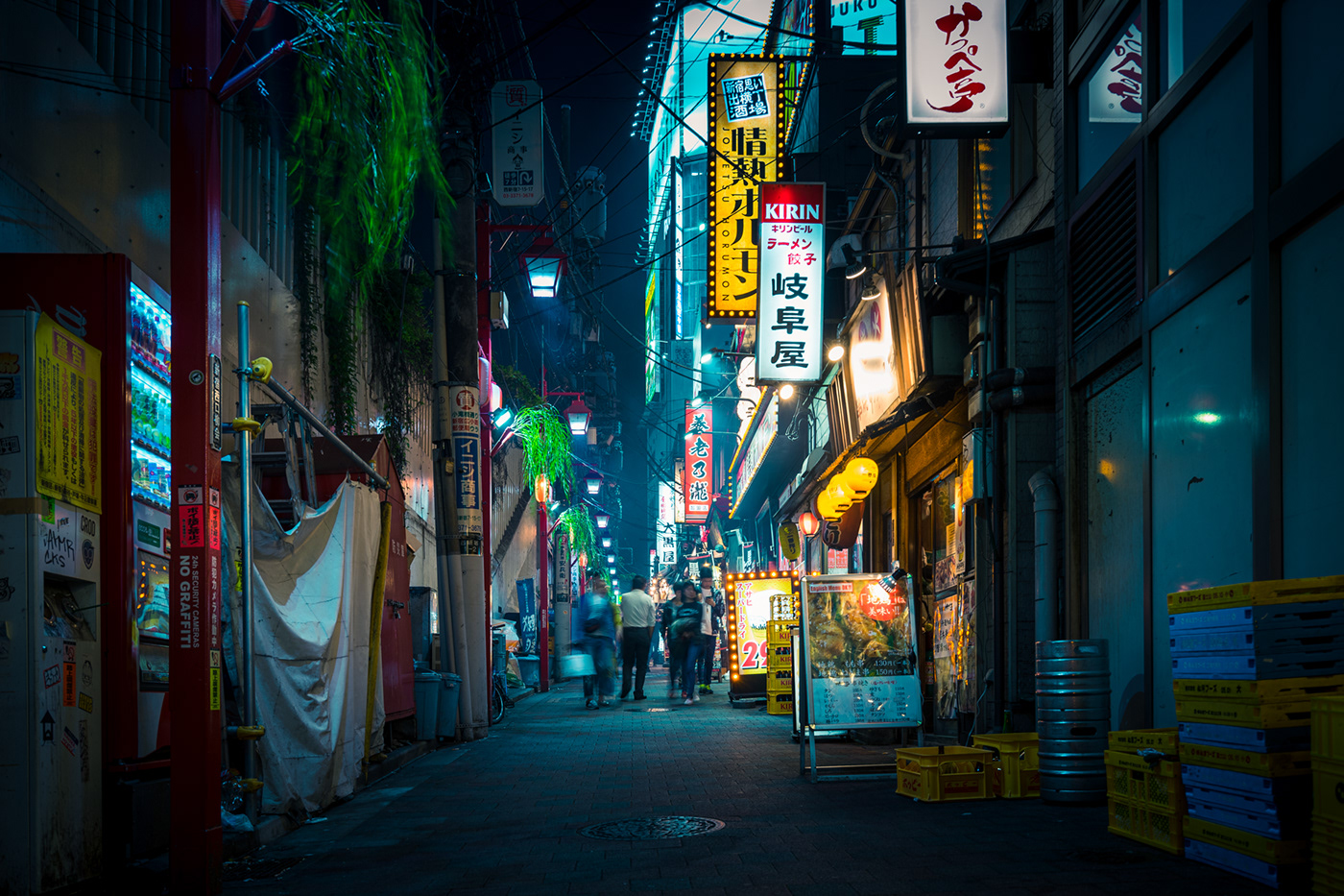 tokyo Shinjuku night life street photography Architecture Photography people Street urbanscape japan wanderlust