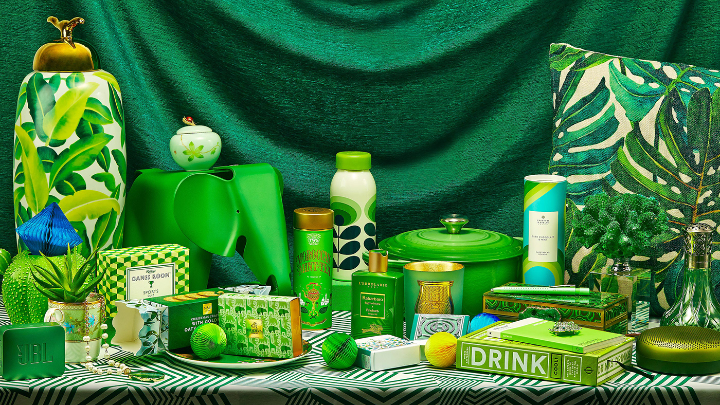 Advertising  art direction  Photography  photoshoot Product Photography product styling set design  still life