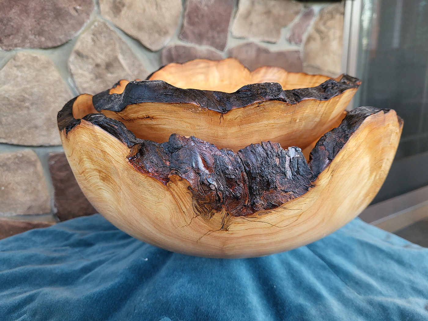 lathe burl bowl Ponderosa Pine