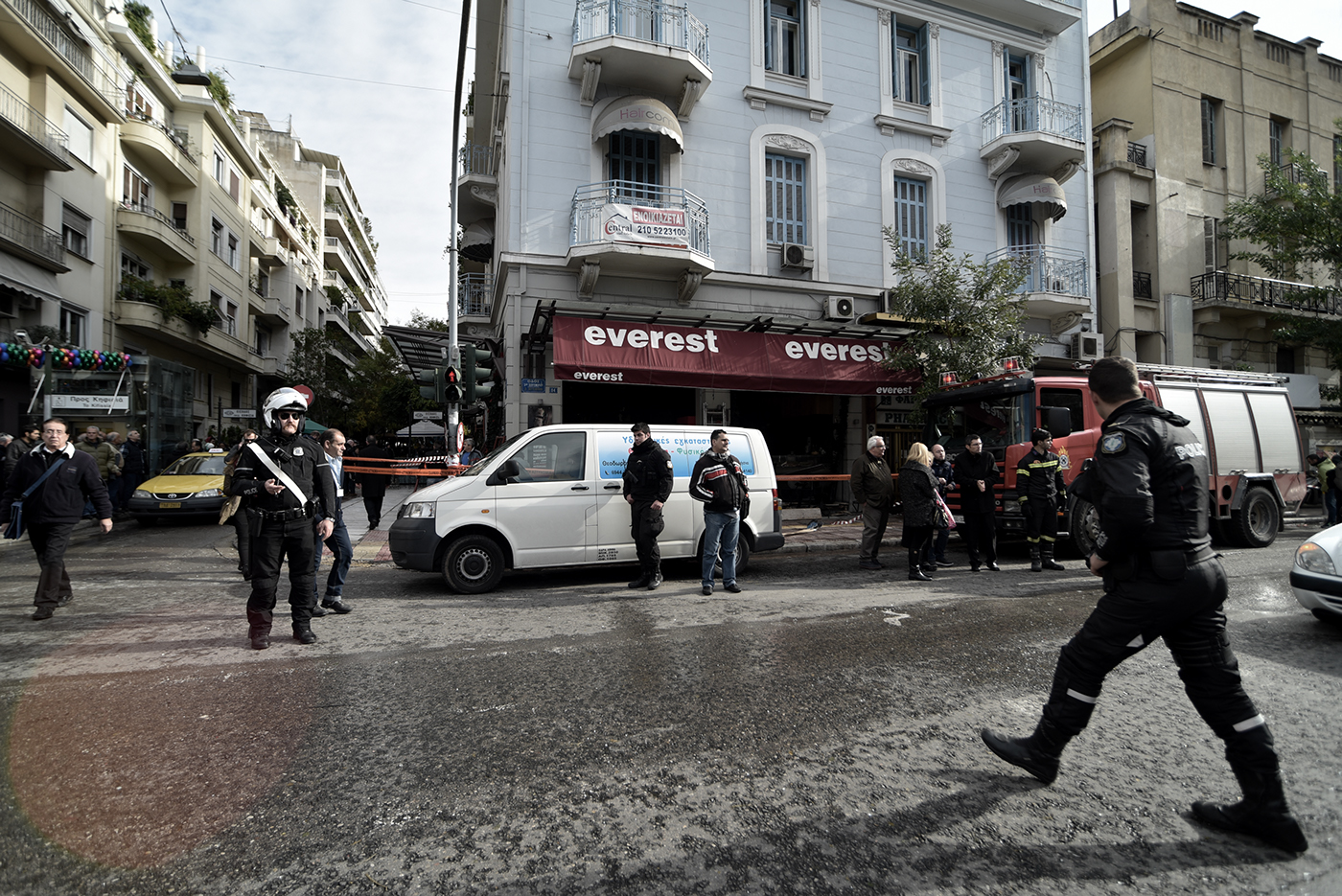 reportage Street Photography  athens Greece explosion today everest police people