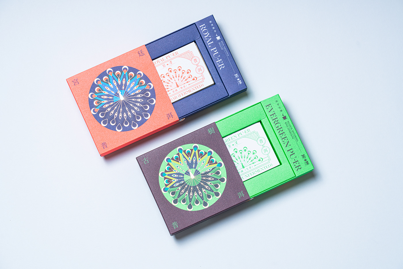 chinese Chinese Tea Colourful  graphic design  Noble package peacock premium tea Tea Package