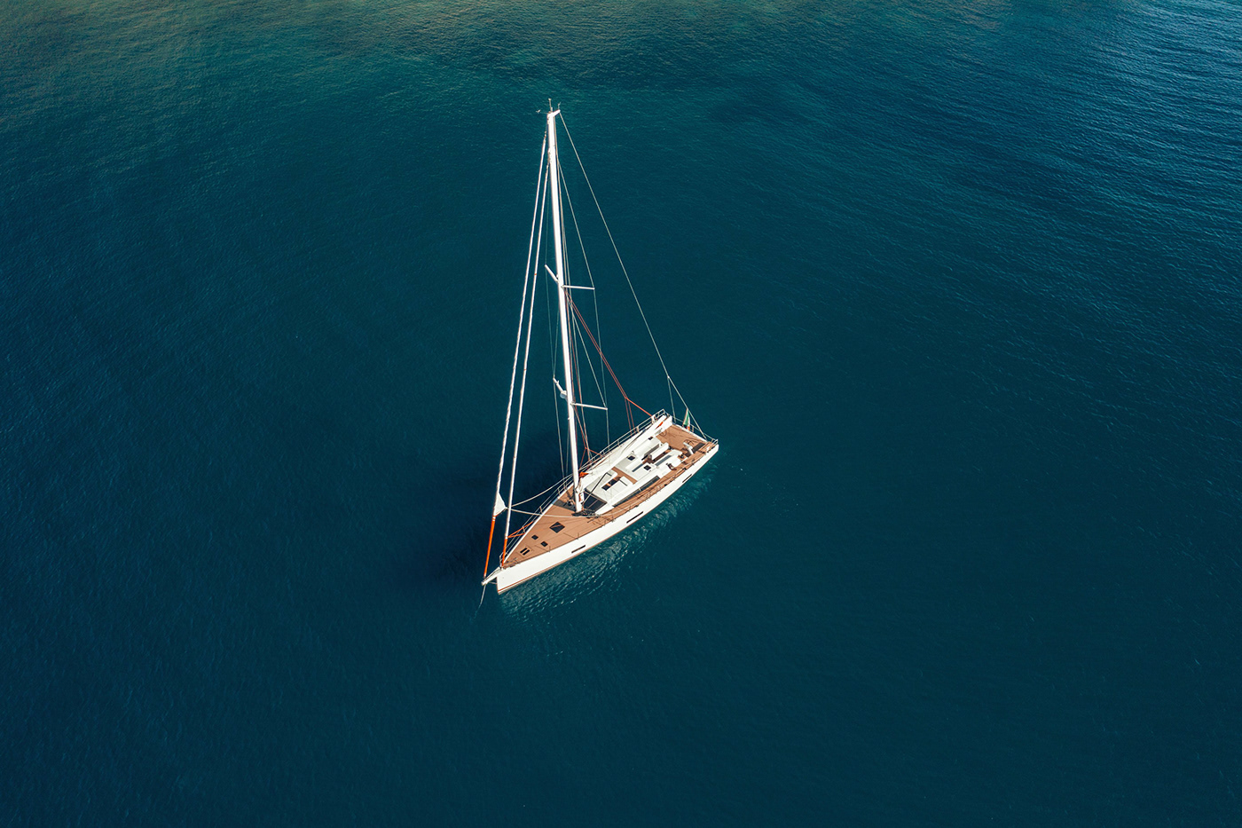 ADV campain drone lightroom luxury photoshop premiere Sail set yacht