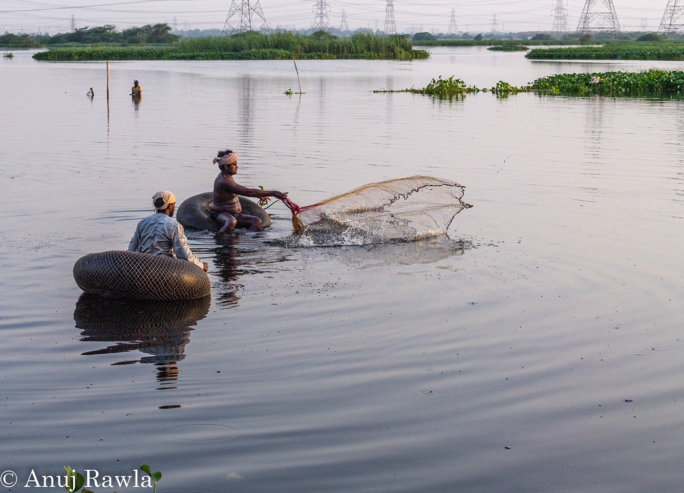 fishermen fishing India living Photography  wetlands