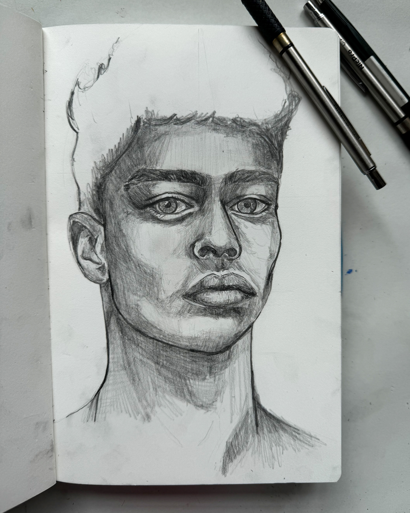 sketch pencil portrait loomis method