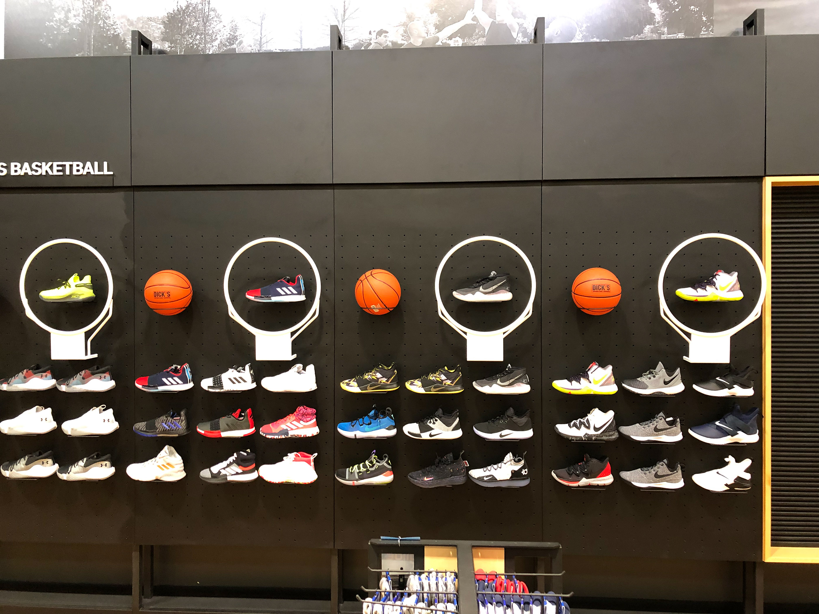 nike shoes at dick's sporting goods
