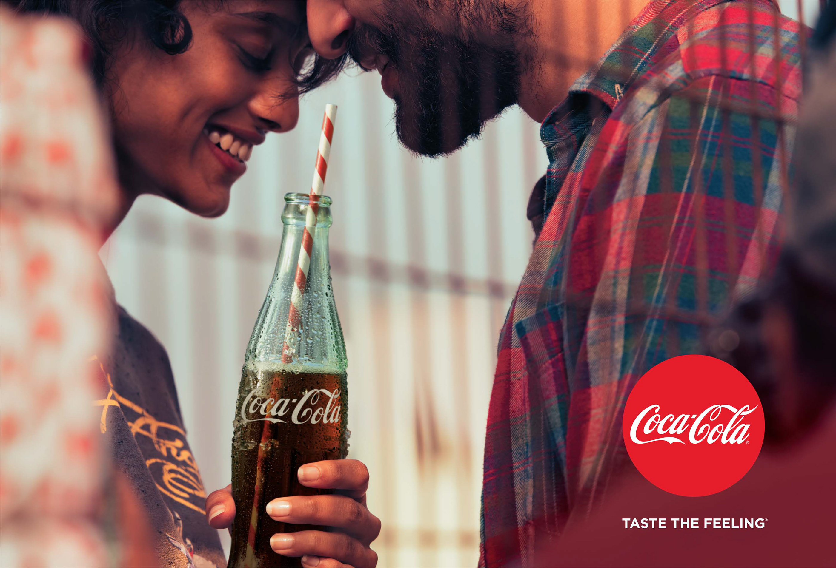 Taste the feeling. Coca Cola taste the feeling. Coca-Cola's "taste the feeling" campaign. Coca Cola реклама. Соса кола реклама.