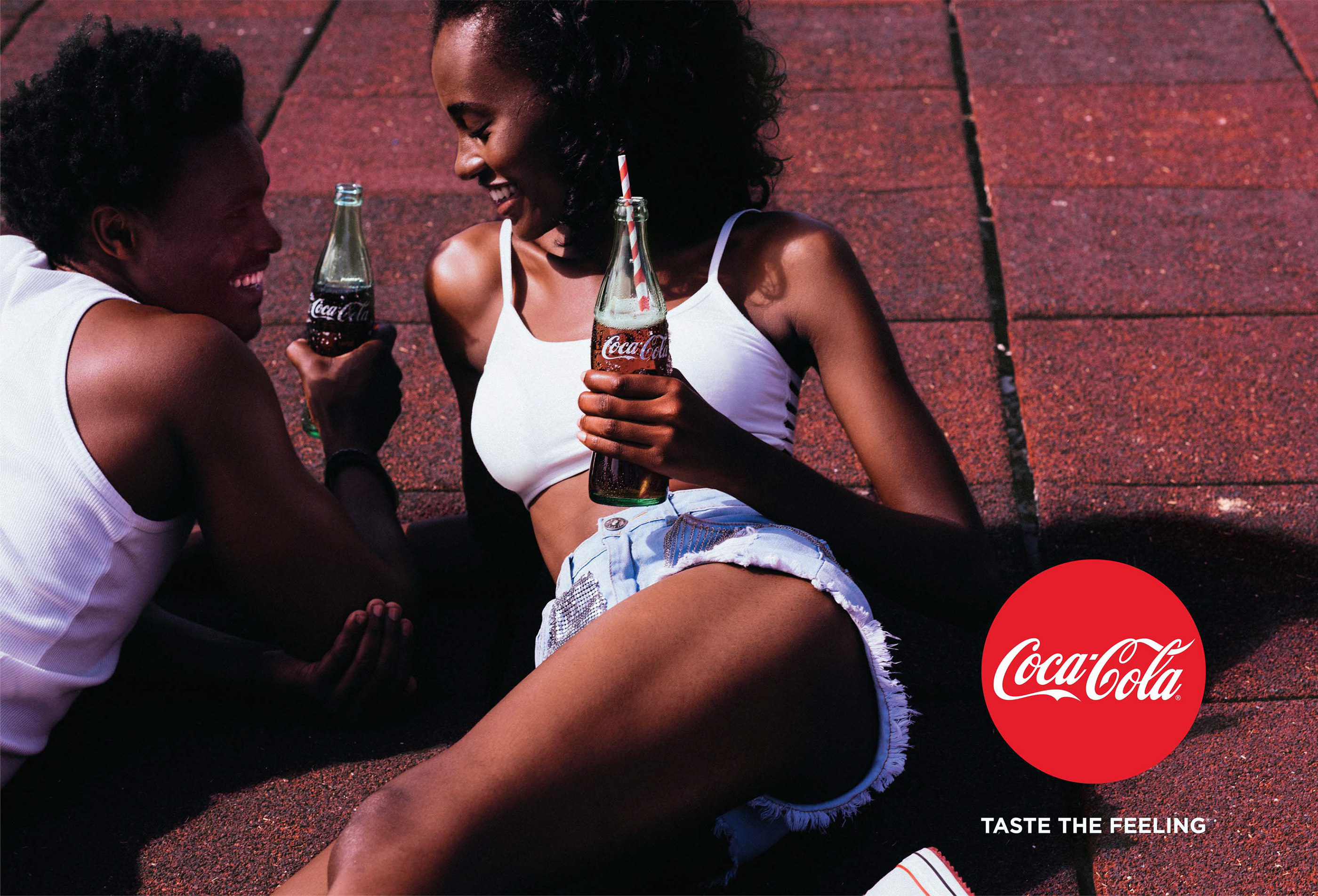 Taste the feeling. Coca Cola taste the feeling. Coca Cola taste the feeling ads. Coca-Cola's "taste the feeling" campaign. Кока кола вкус любви.