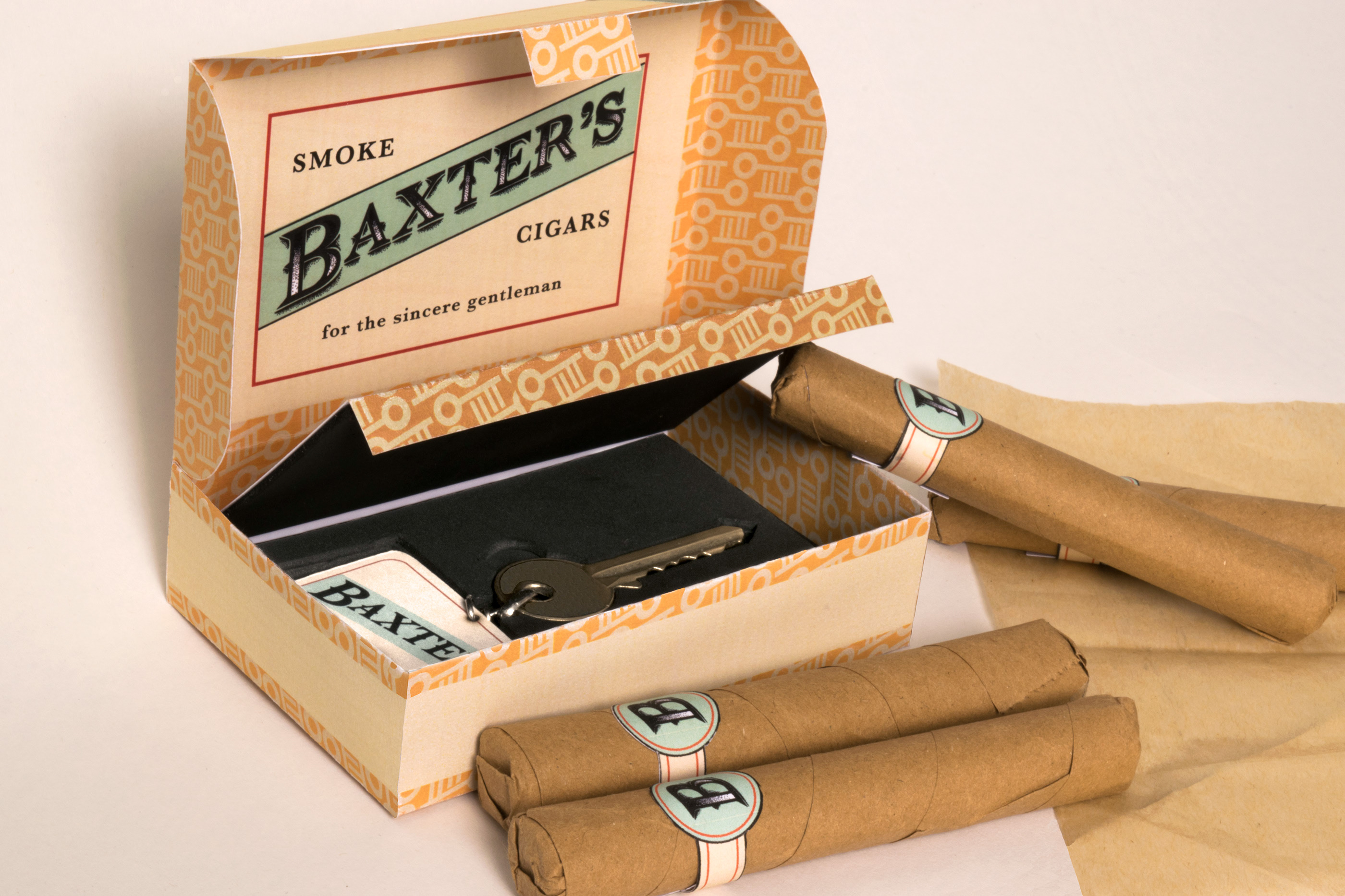See the package. Во что упаковать сигару. Сигара в красивой упаковке. Пакет для сигар. Упаковка для держателя сигар.