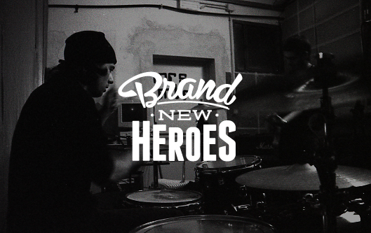 logo band Brand New Heroes