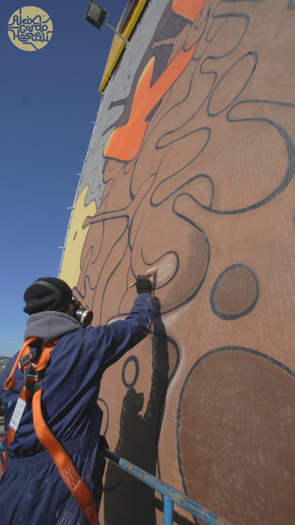 aleix gordo Mural Cacaolat barcelona wall spray paint huge crane
