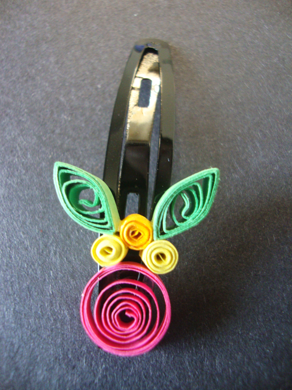 pins Quilled Pins cute paper quilling fashion accessory paper craft hand-made jewelry duck flower rose