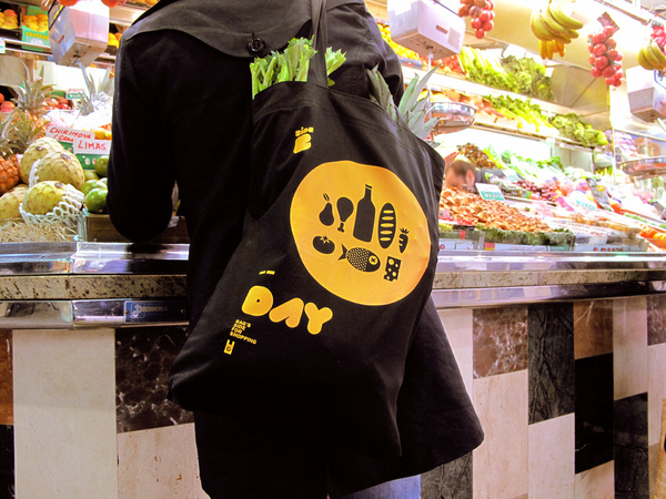 toormix bags barcelona anti plastig bags bolsas de tela Bolsas Disseny gràfic diseño gráfico