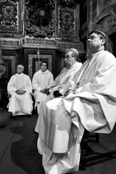 deacon diácono Porto Cathedral Sé do Porto ordenações de ordinations of
