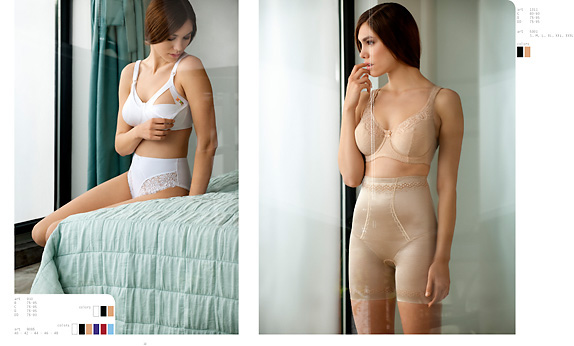 model lingerie inside digital