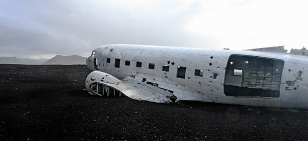 iceland Dyrhólaey dc-3 crash Crash-Site plane Us navy wreck
