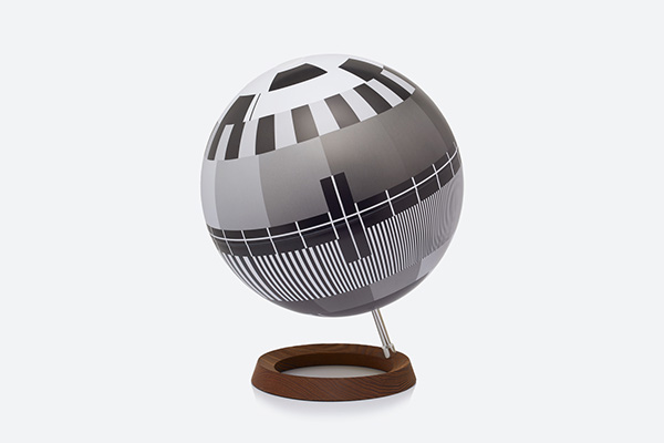 Mono Lamp - A design lamp inspired by TV test cards.