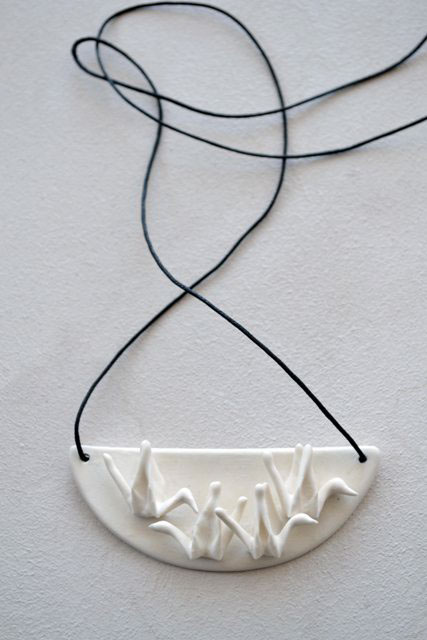 ceramics  porcelain origami  ring pandant collar Necklace crane bird White glaze shinny jewelry wear